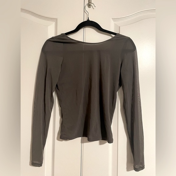 parade Tops - PARADE long sleeve mesh top - size medium